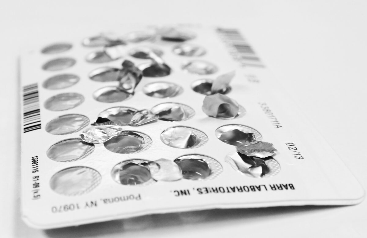 Putin, pe urmele lui Ceaușescu. Contraceptive, doar la medic