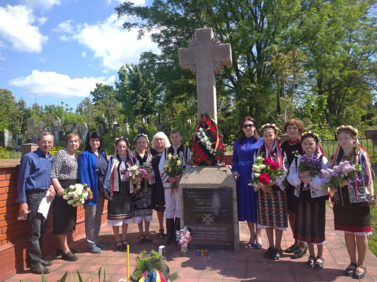 De 16 ani, cimitirul eroilor români din Cernăuți nu este legalizat de autorităţile ucrainene