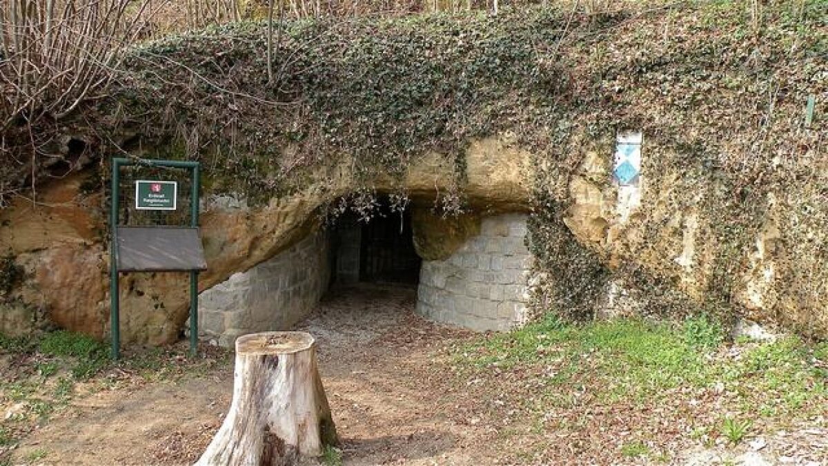 Tuneluri misterioase descoperite din Scoția până în Turcia. Originea lor, un mister de nerezolvat
