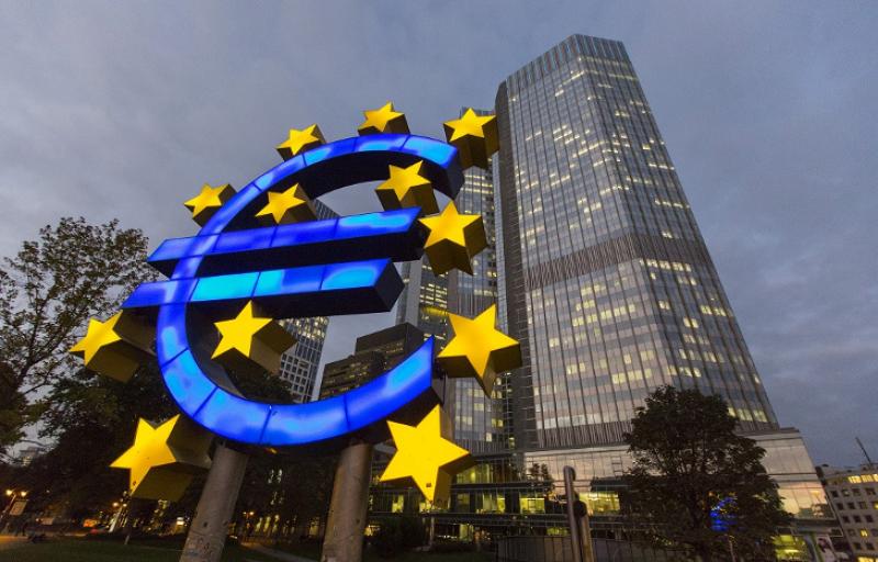 Economia zonei euro menține ritmul, dar instabilitatea e marele punct nevralgic