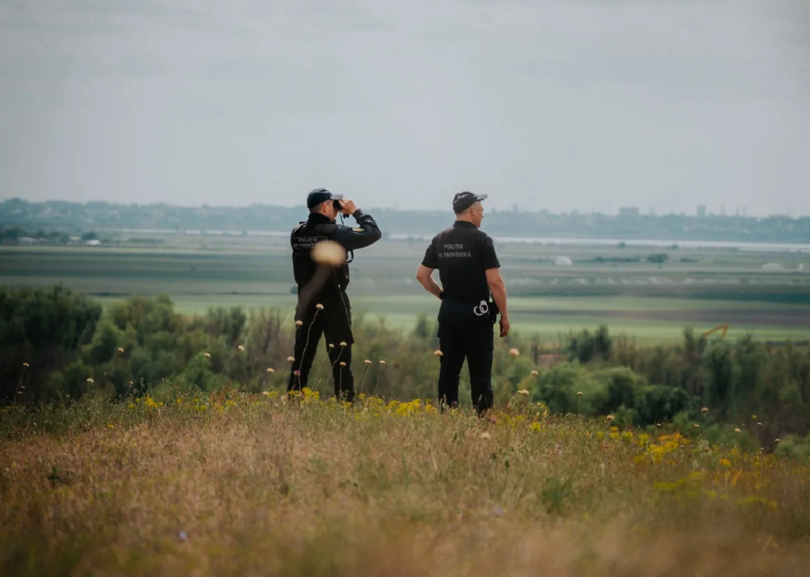 Militar ucrainean dezertor, împușcat de un polițist de frontieră