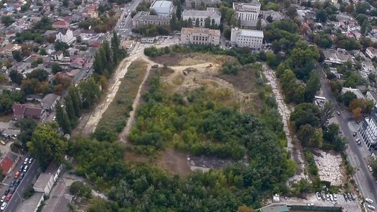 Terenul fostului stadion Republican, din Moldova, vândut către SUA