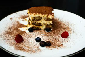 Cum să faci tiramisu ca în Italia. Rețetă simplă, ușor de preparat