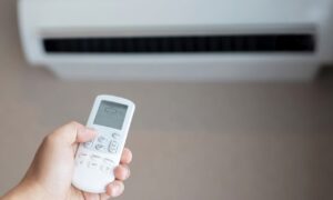 Cât te costă să igienizarea aparatului de aer condiționat. Capcanele ascunse în ofertele disponibile pe internet