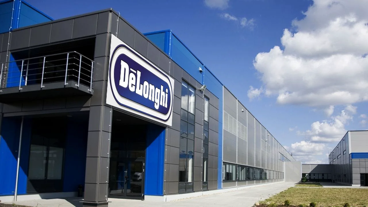 Fabrică Delonghi