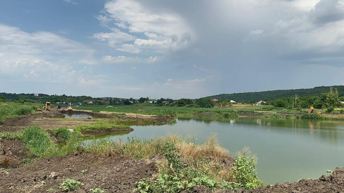 Un lac și un râu din Hâncești și Dondușeni vor fi revitalizate. Câți bani oferă Ministerul Mediului