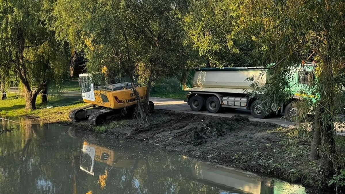 Ce s-a găsit în Lacul Tineretului. S-a speriat și Nicușor Dan