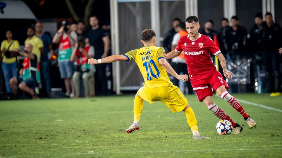 SuperLiga. Victorie lejeră pentru Dinamo în meciul cu Gloria Buzău