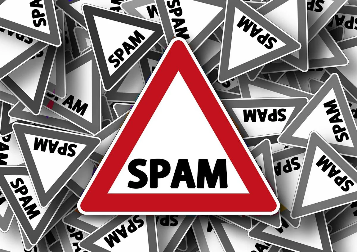 Averea din „Spam”. Cum a câștigat o femeie 207.199 de dolari