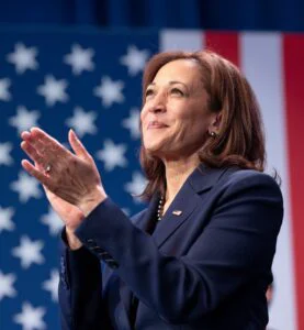 Kamala Harris și-a recunoscut înfrângerea. L-a sunat pe Donald Trump