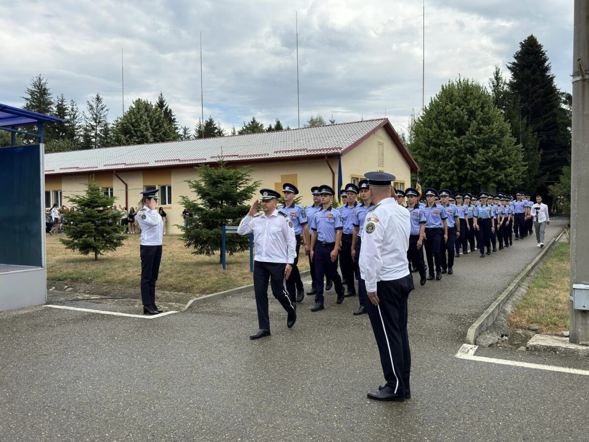 Poliția Română are 1.640 de locuri scoase la concurs. Înscrieri și calendarul examenelor