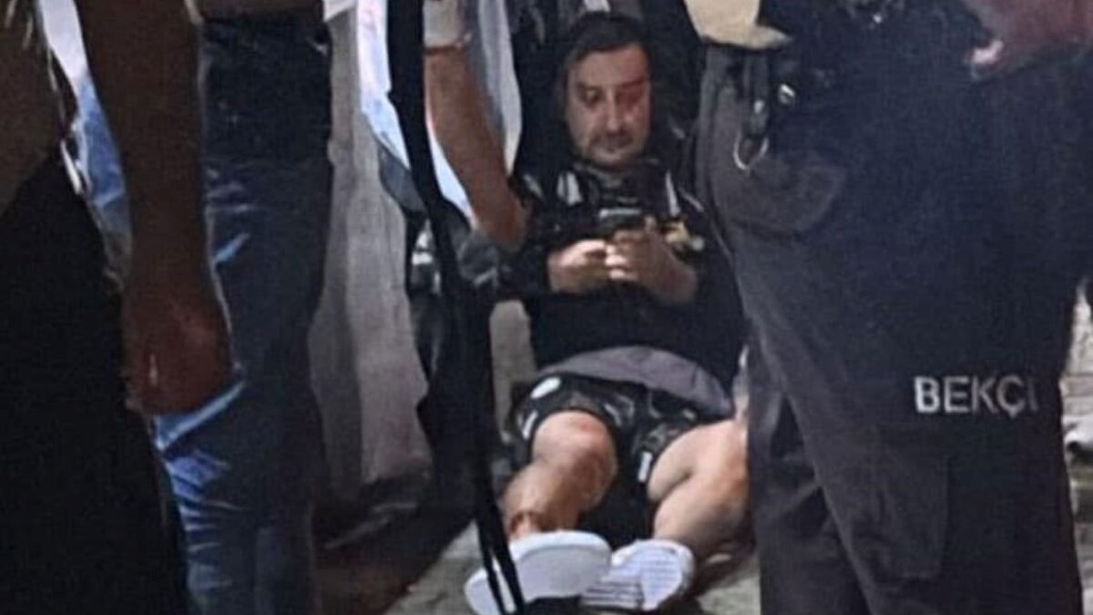 Atac armat asupra unui fost jucător de la Fenerbahçe: M-au împușcat la ieșirea din televiziune. Foto