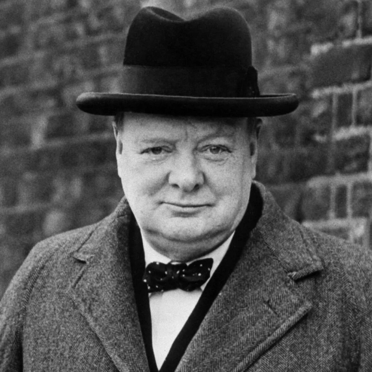 Ciolacu, despre comparația sa cu Winston Churchill: E un pic cam mult