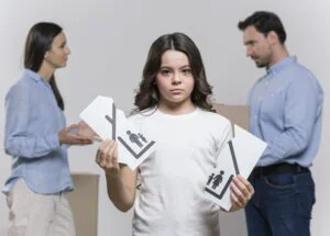 Cel mai rapid mod de a divorța în România. Care este varianta optimă în cazul în care sunt implicați minori