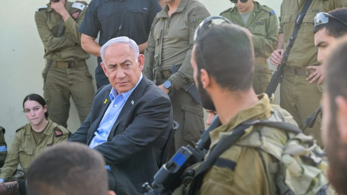 Netanyahu anunță noi lovituri împotriva Hezbollah. Israelul ripostează după atacul asupra bazei militare