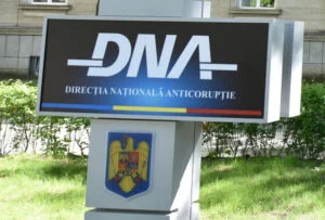 Avocatul vedetelor, acuzat de legături dubioase cu un polițist-antreprenor. Cum se apără