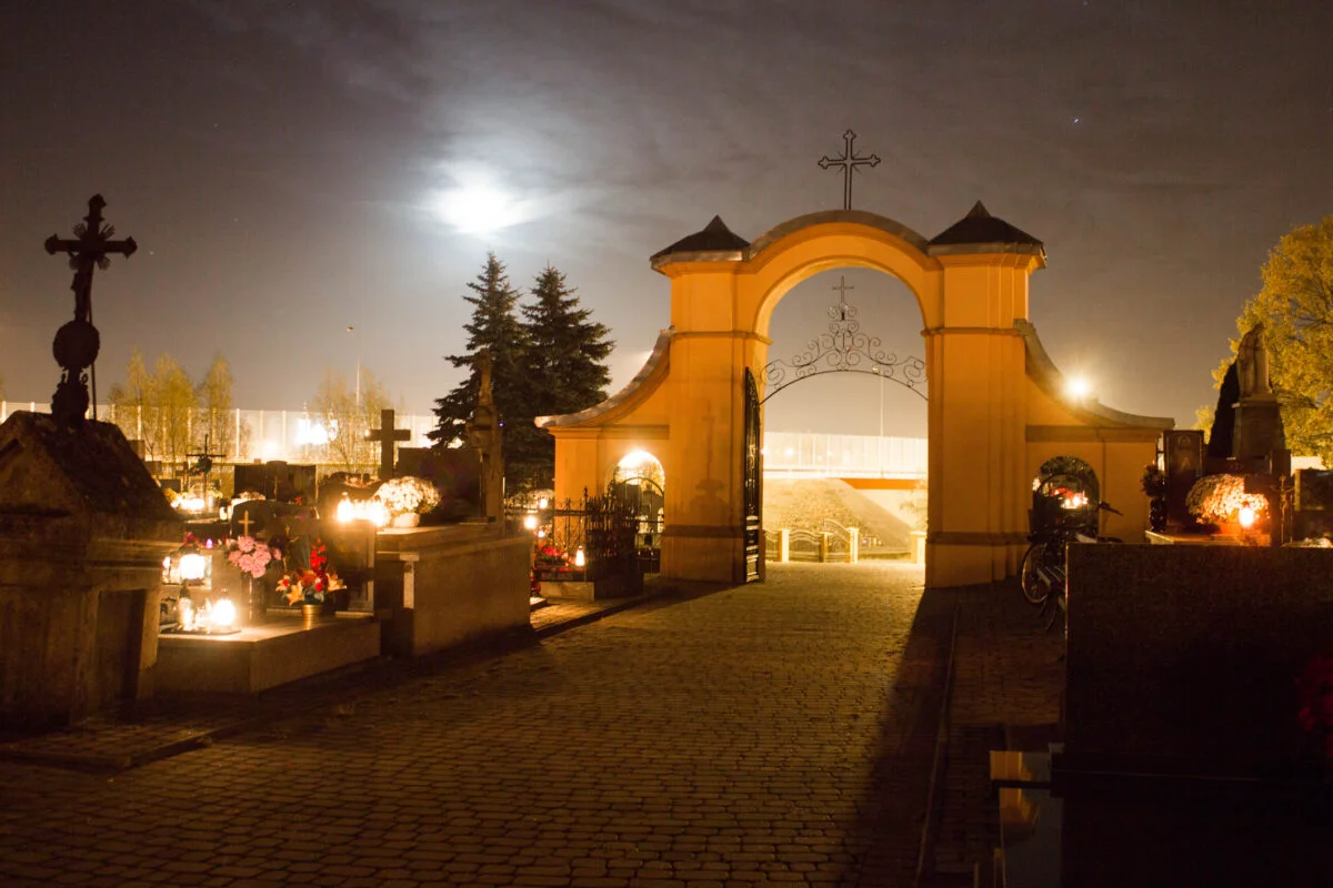 Halloween de Transilvania. „Luminația”, sărbătoarea ce nu ține cont de religie