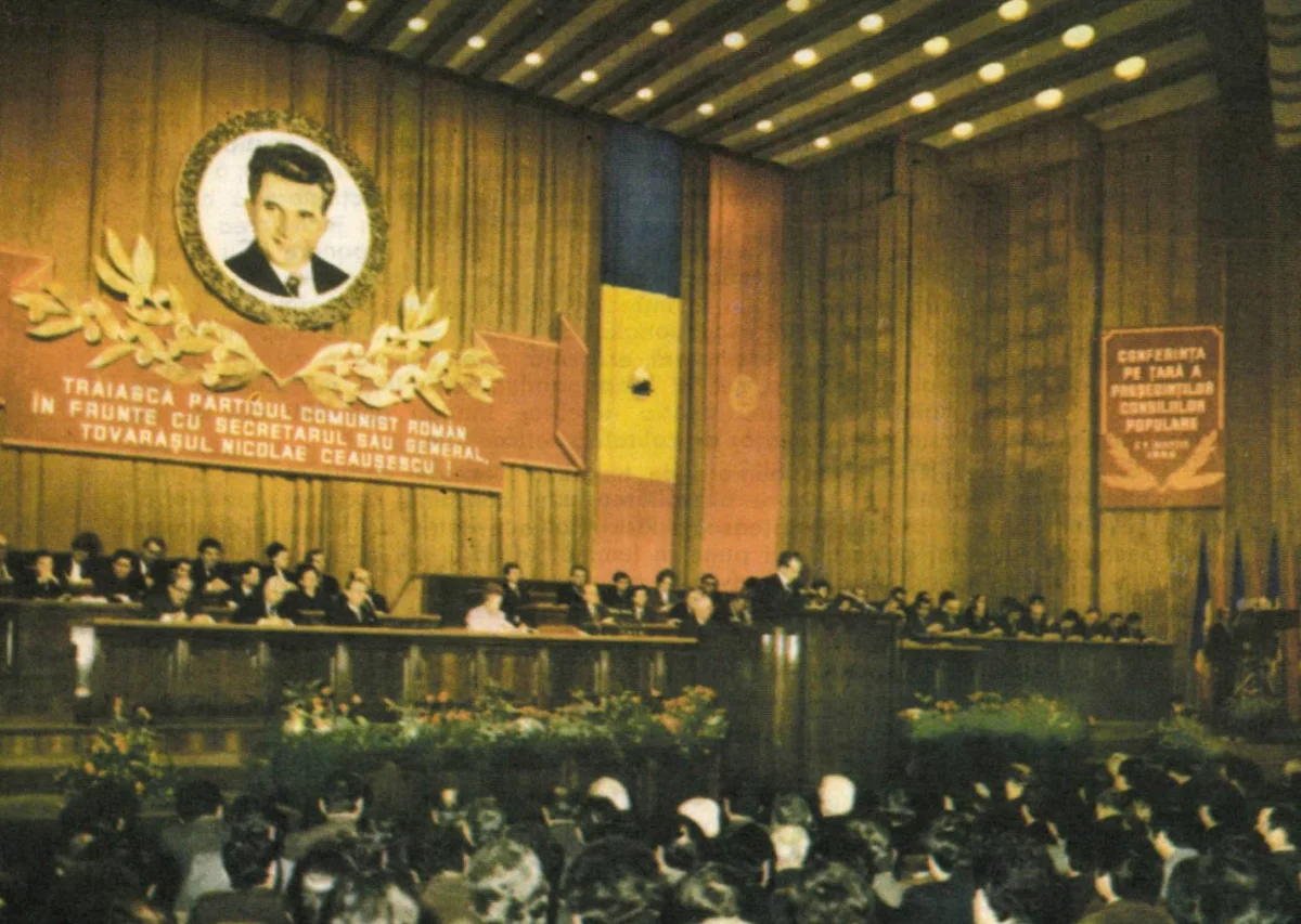 Nicolae Ceaușescu la Congresul al XIV-lea