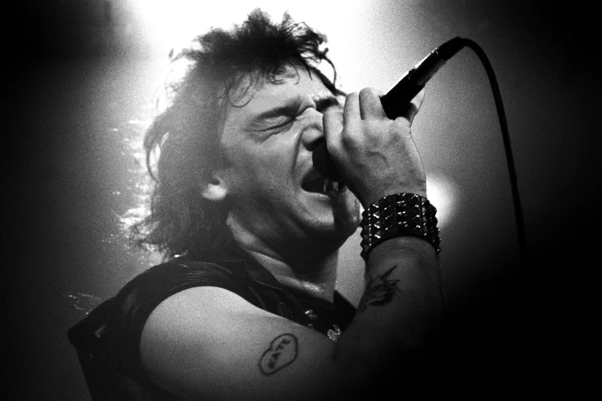 Paul Di'Anno, primul solist al trupei Iron Maiden, a murit la vârsta de 66 de ani