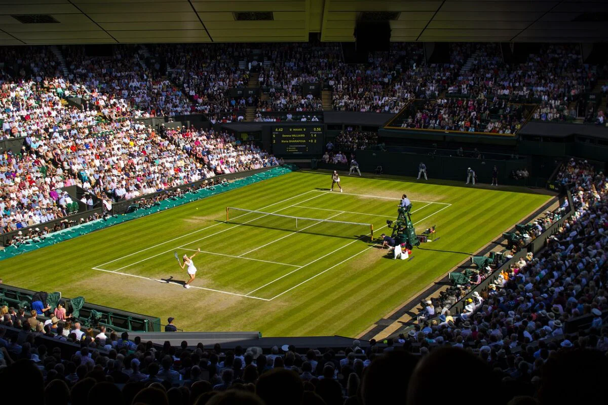 Schimbări la Wimbledon. Îndatoririle arbitrilor, preluate de un sistem electronic