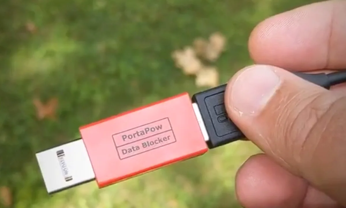 USB data blocker