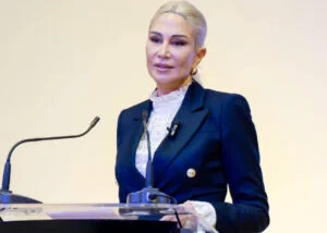 Moțiune cu sala goală. Critici dure din partea Ralucăi Turcan la adresa AUR