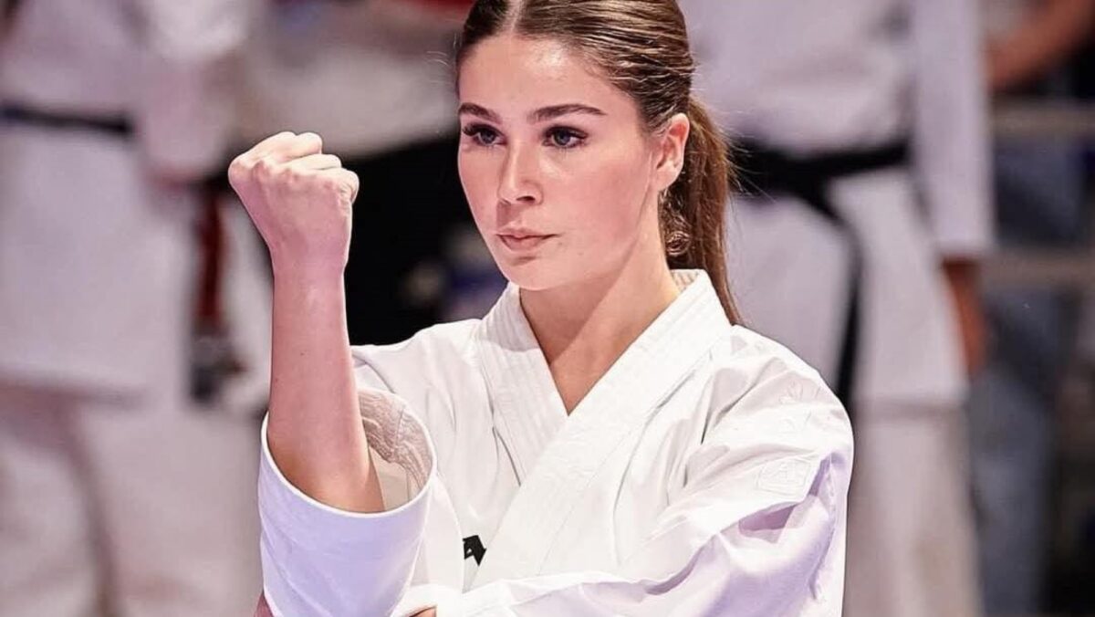 Campioană mondială în clasa a XII-a. Medeea Zafiris a obținut titlul la Karate SKDUN