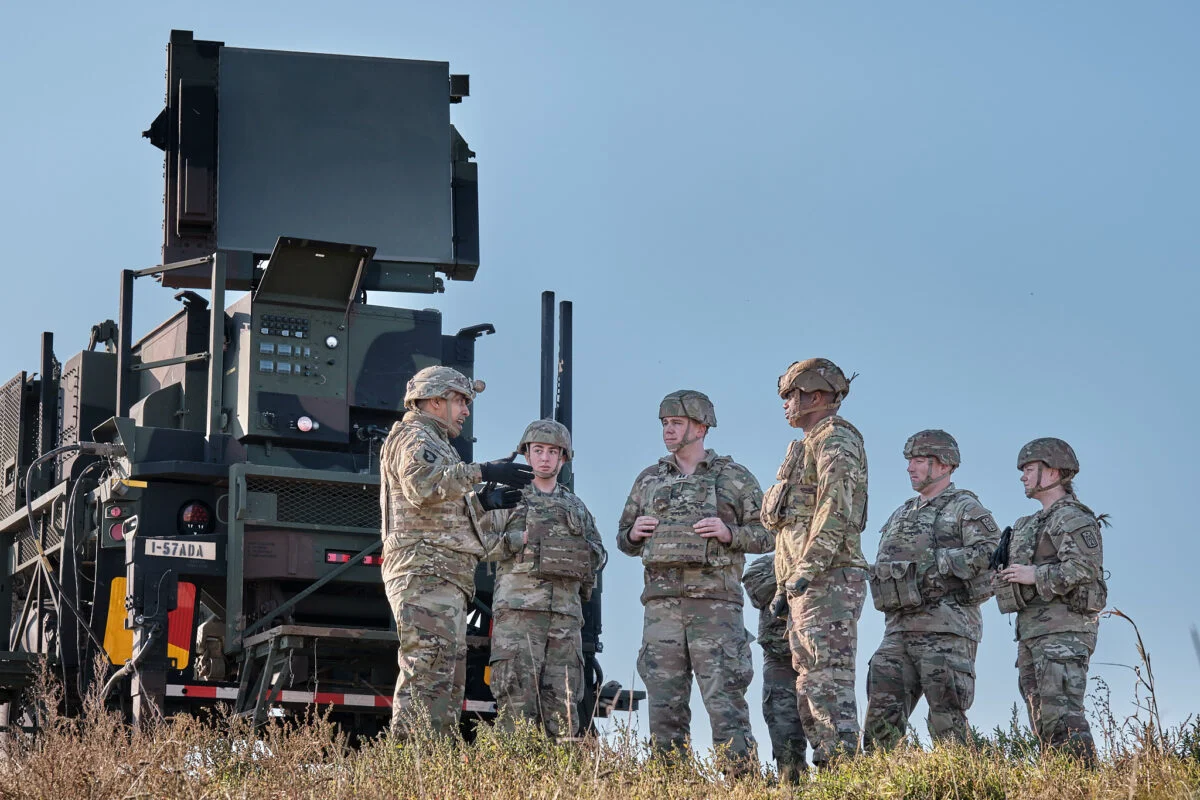 „Southern Shield” în România. Militarii americani, demonstrații spectaculoase în spațiul aerian