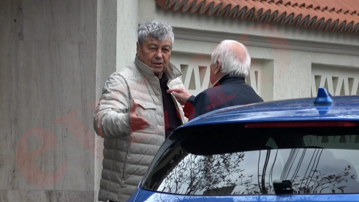 Exclusiv. Mircea Lucescu, discuție importantă în fața casei. Cu cine s-a văzut selecționerul României