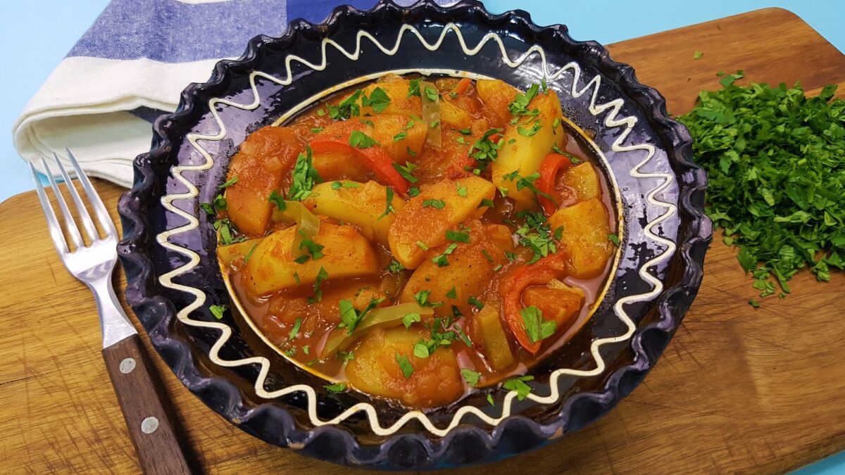 Tocăniță de post pentru toate gusturile. Rețeta pregătită în mănăstiri