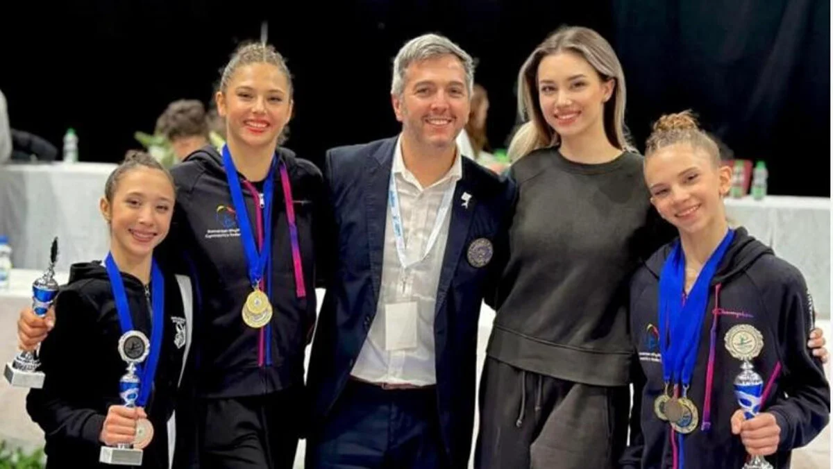 O nouă victorie pentru România la concursul de gimnastică ritmică. Trei sportive cu cetățenii diferite au concurat sub steagul țării noastre