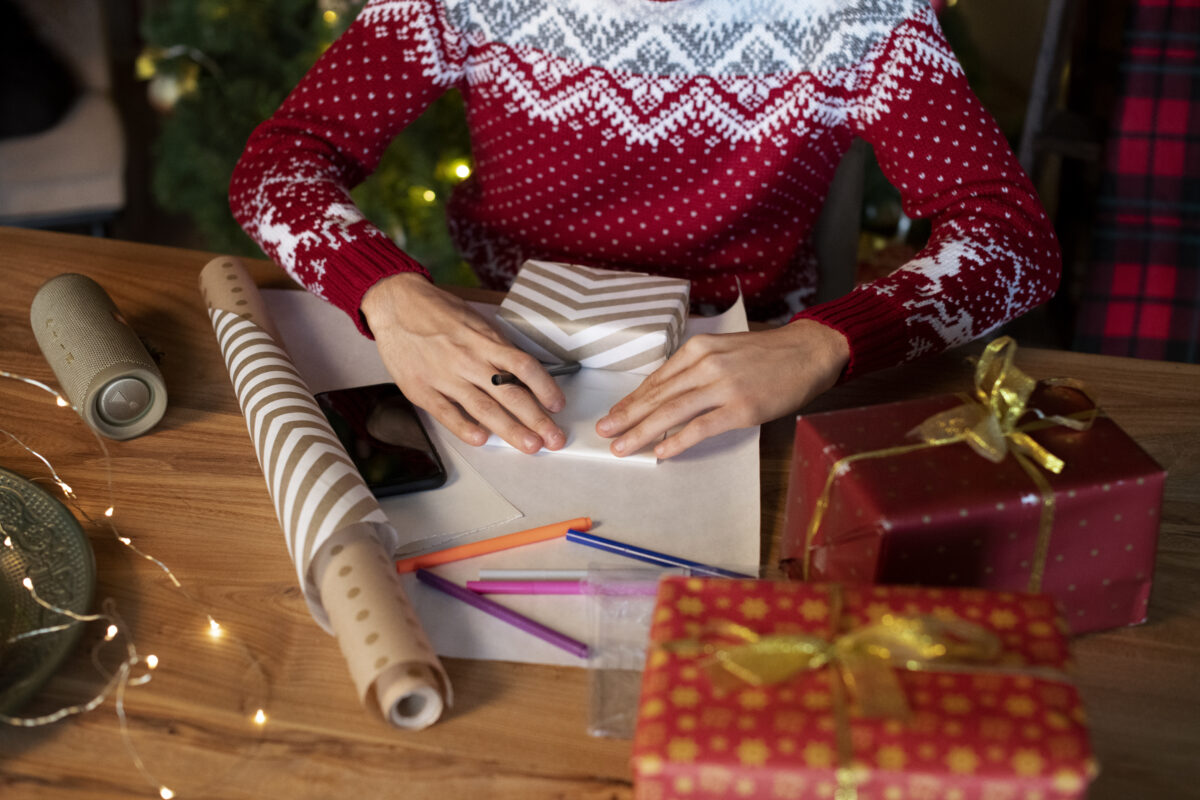 Sezonul cadourilor.  De ce să sprijinim cauzele sociale de sărbători