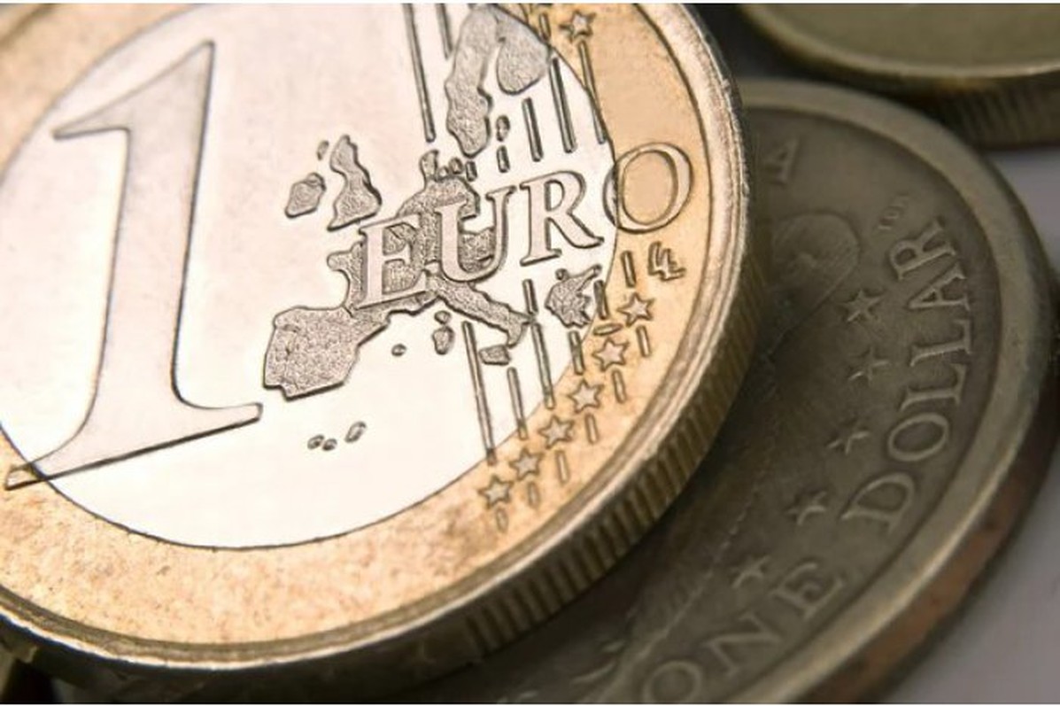 Euro devine moneda de referință pentru stabilirea cursului oficial al leului moldovenesc. Beneficii pentru cetățeni și mediul de afaceri