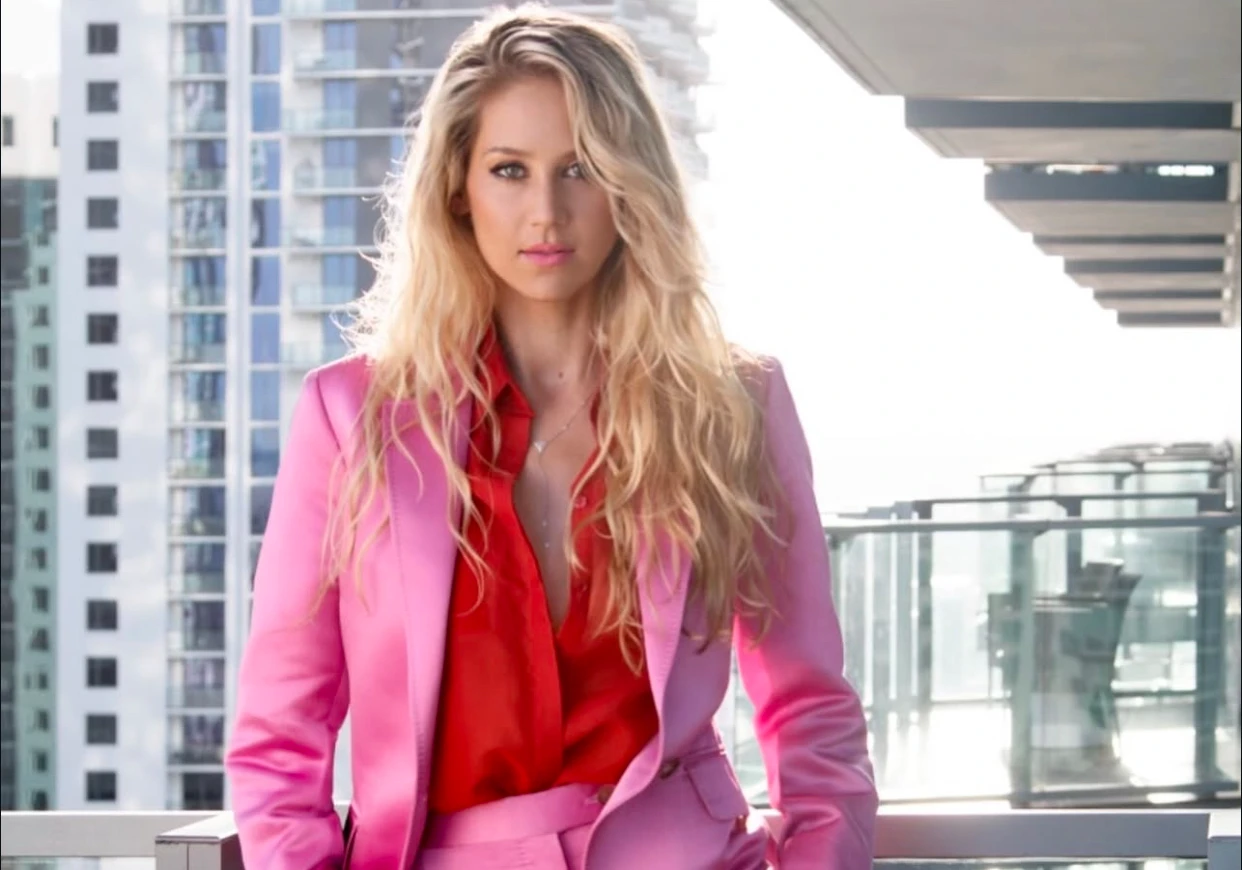 Anna Kournikova, în scaun cu rotile. Imagini îngrijorătoare