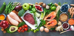 Cum poate ajuta dieta la prevenirea leziunilor musculare la persoanele de peste 50 de ani