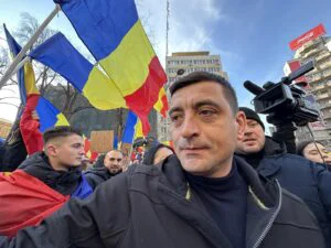 George Simion anunță mobilizare generală în Piaţa Victoriei. Liderul AUR, nemulțumit de decizia ÎCCJ