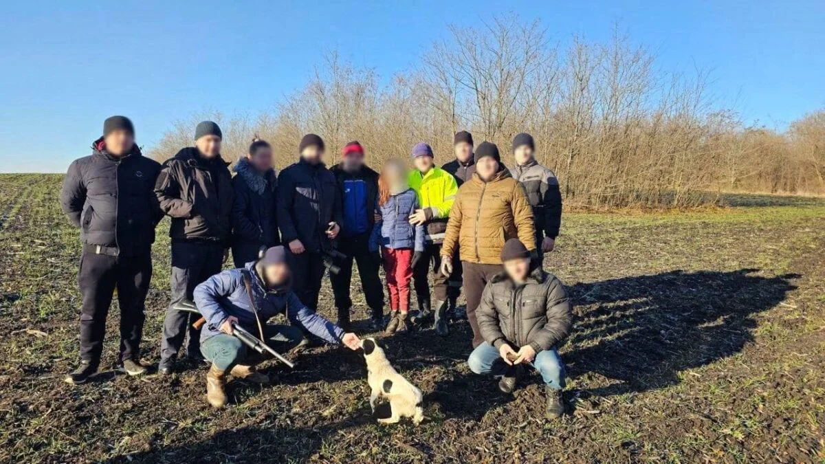 Poveste ca-n filme. O fetiță din Dubăsari, rătăcită în pădure, a fost salvată de un câine