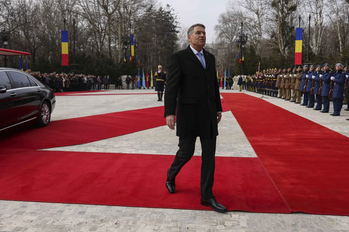 Apartamentul în care va locui Klaus Iohannis. Fostul președinte trebuie să depună o cerere