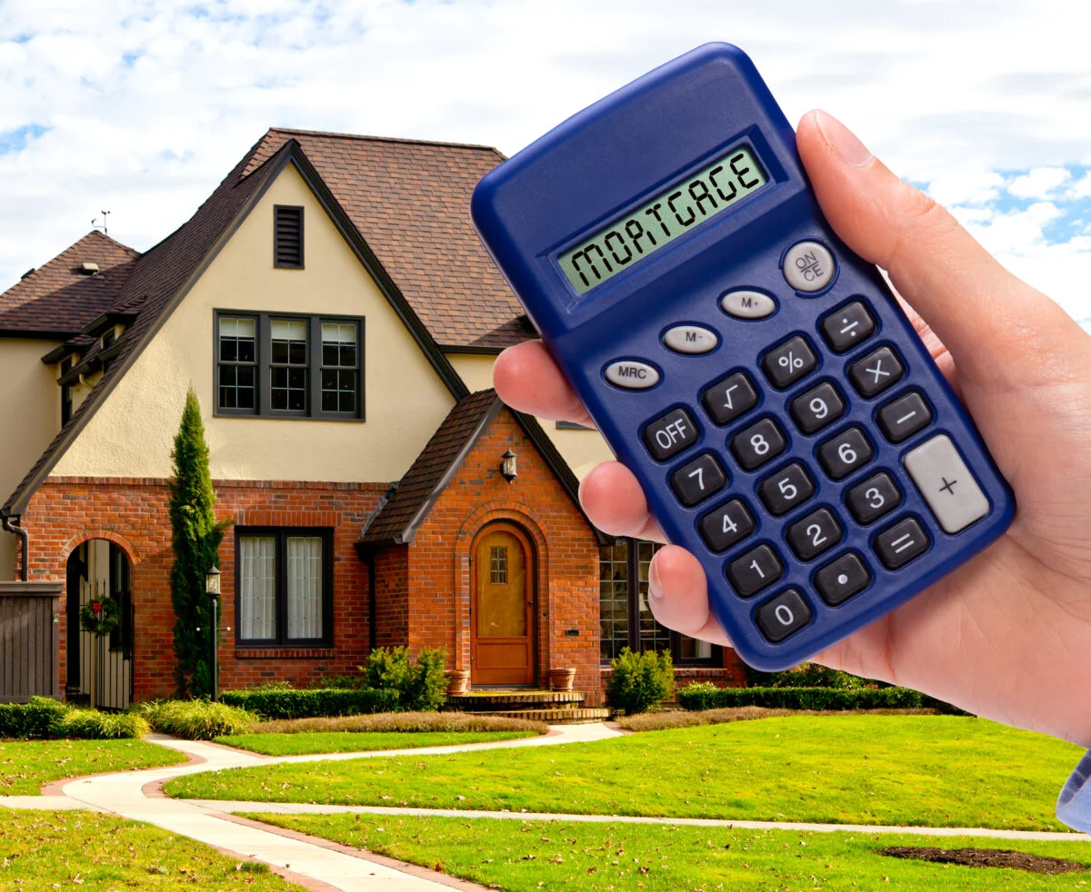 Haosul stârnit de deprecierea leului zguduie piața imobiliară. Românii, obligați să plătească mai mult