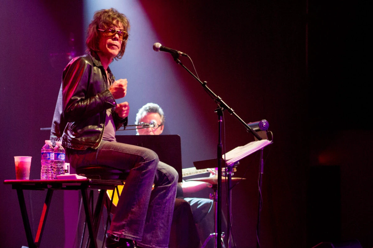 Doliu în muzica rock. A murit David Johansen, de la The Dolls