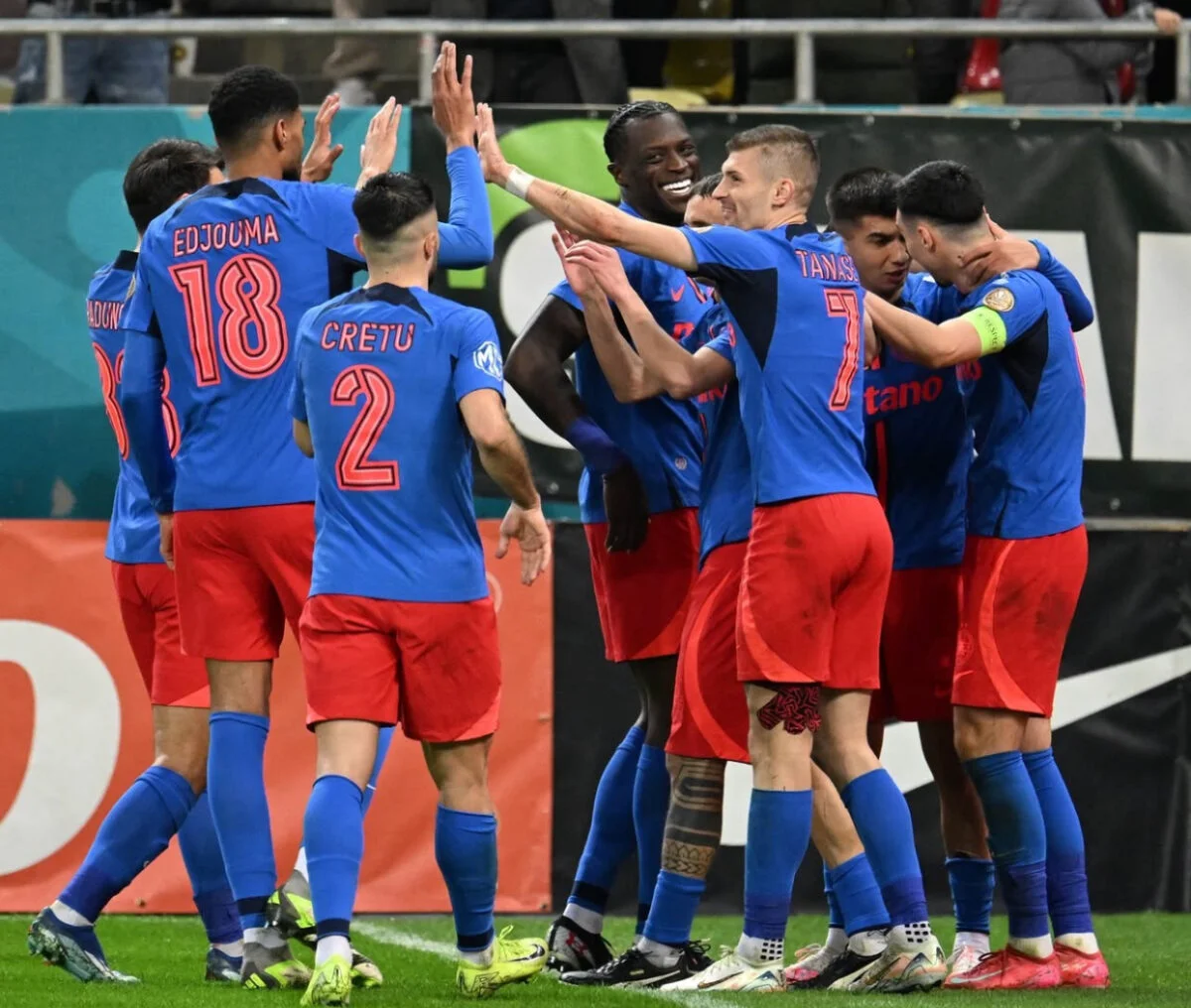 Superliga. FCSB - Dinamo. „Roș-albaștrii” ar putea face un titlu uriaș către titlu. Ora 20.30