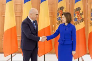 Maia Sandu l-a felicitat pe noul premier al României, Ilie Bolojan. Vom continua cooperarea strânsă