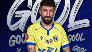 Petrolul, victorie după șase etape de secetă, a doua cu Mutu pe bancă
