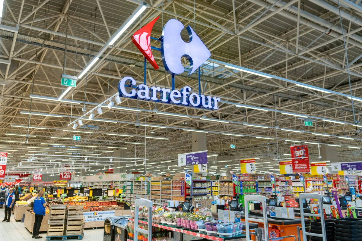 Carrefour ar putea pleca din România. Cutremur în comerțul românesc