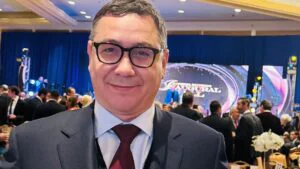 Ponta dă sfaturi PSD. Ce intenții are fostul lider al partidului