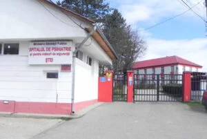 Ororile de la Pshihiatrie Ștei. Bătuți de infirmieri și supraveghetori