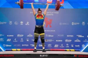 Performanță la Campionatul European de Haltere. Sportiva Elena Erighina obține trei medalii de aur