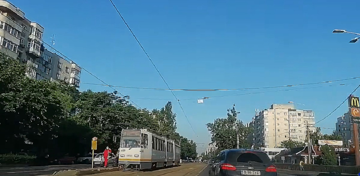 Traficul pe unul dintre bulevardele Capitalei va fi oprit. Nu se știe cât