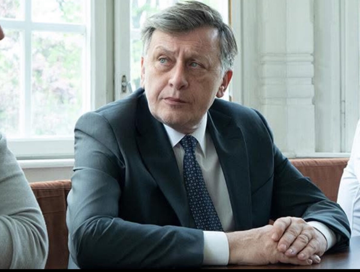 Numirea Oanei Gheorghiu în funcția de vicepremier, criticată de Crin Antonescu