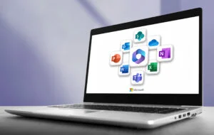Noul laptop Microsoft Surface 7 ajunge la 2.800 de dolari